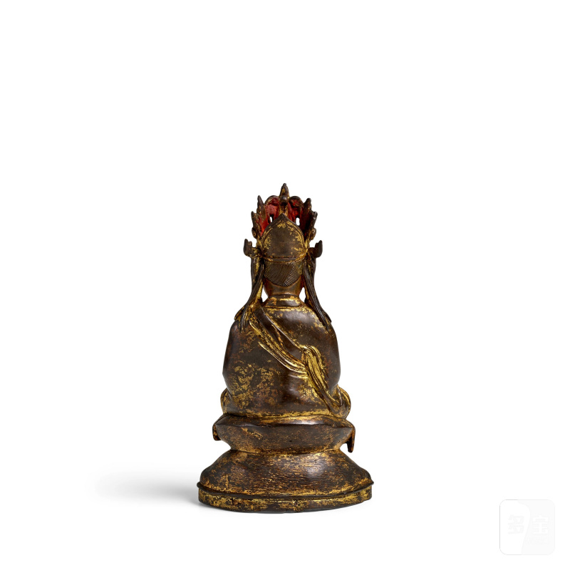 明 鎏金銅觀音坐像 | A GILT-BRONZE FIGURE OF SEATED BODHISATTVA - 图2